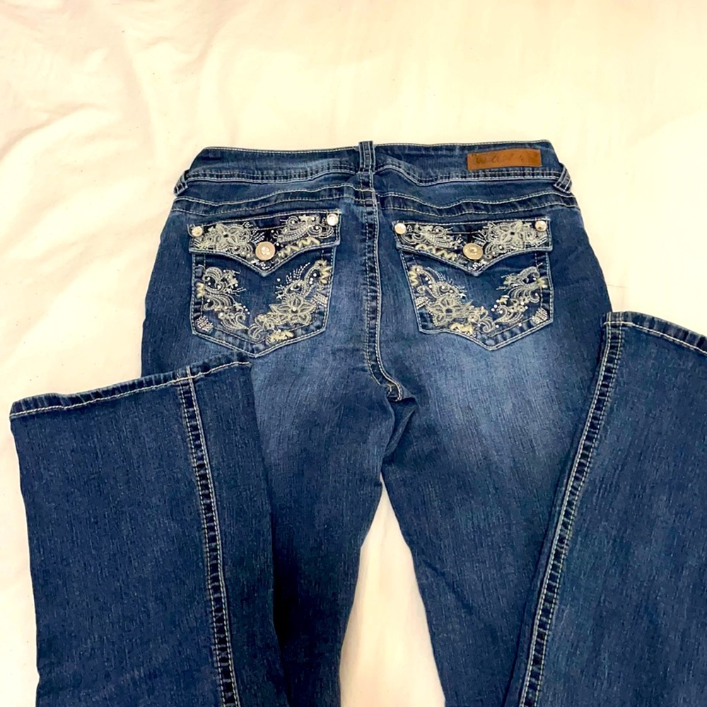 Wall flower jeans